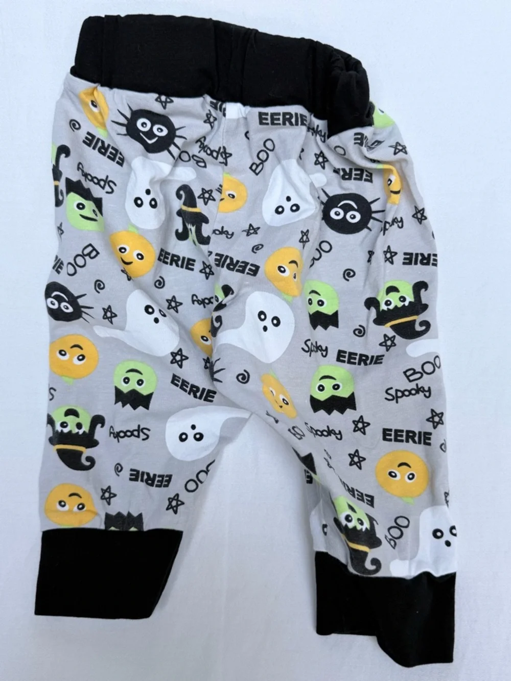 0-3 MTH Mama is My Boo Halloween Baby Outfit - Ghost Print